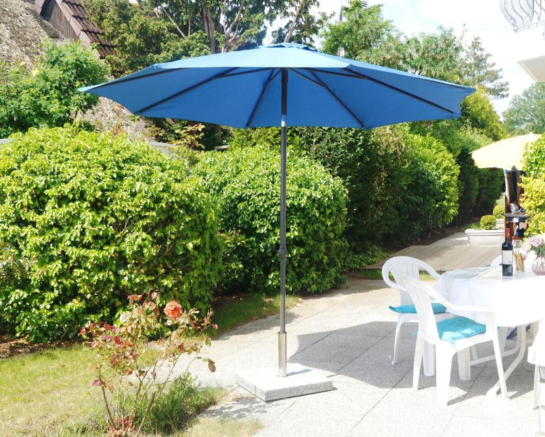 Strandschloesschen Strandschloesschen Appartement 1 ฮัฟฟ์ครูก ภายนอก รูปภาพ