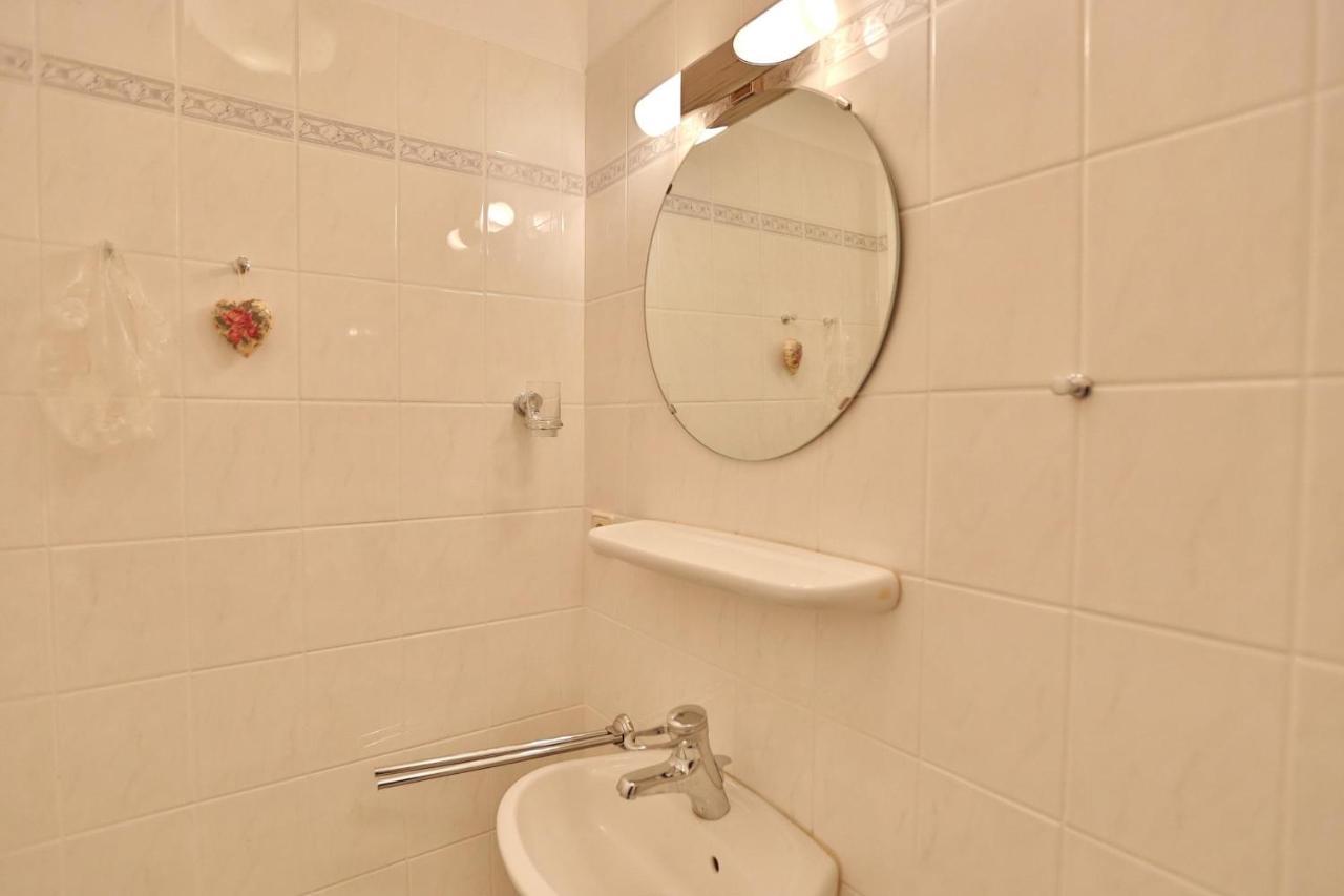 Strandschloesschen Strandschloesschen Appartement 1 ฮัฟฟ์ครูก ภายนอก รูปภาพ